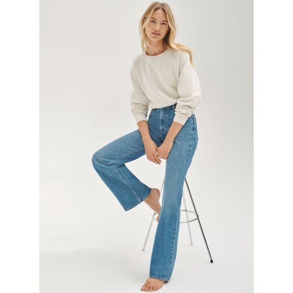 Aritzia Denim Forum The Marianne High Rise Loose Flare Long Inseam Light Wash 28 - Picture 16 of 16
